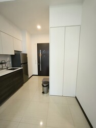 Sims Urban Oasis (D14), Condominium #625564221